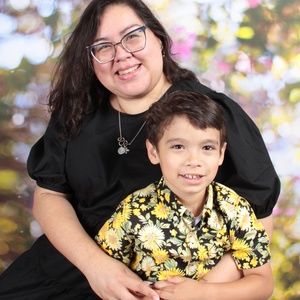 Meet your Posher, Lauren